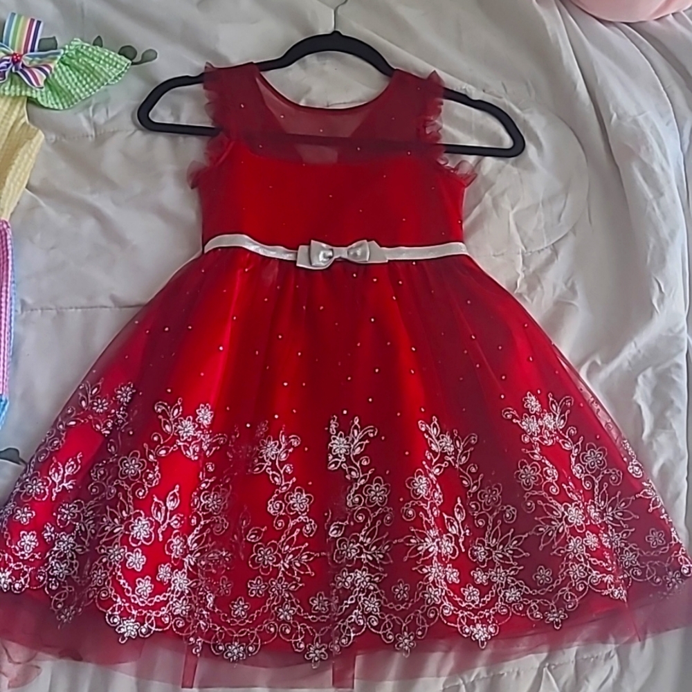 Girl party dress  👧